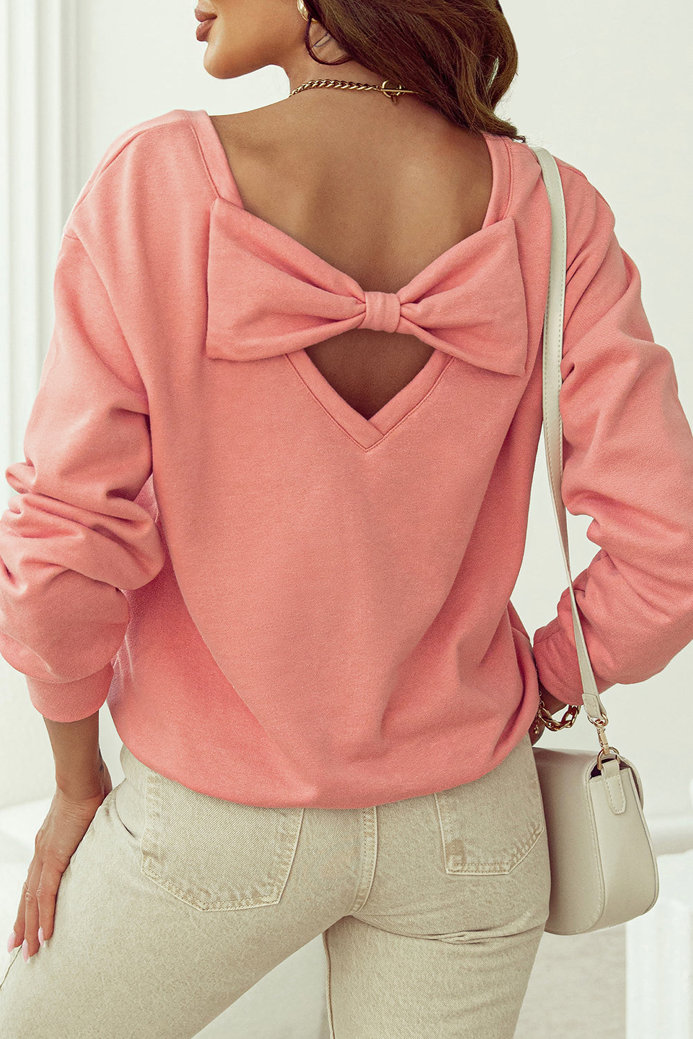 Bowknot Round Neck Sweatshirt