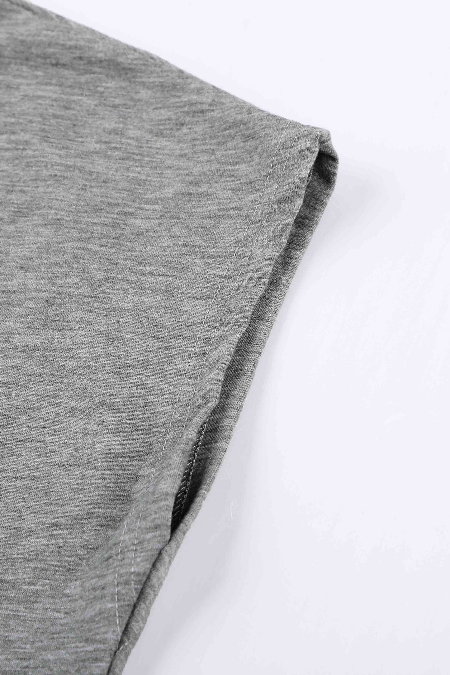 Solid Color Short Sleeve Basic T Shirt with Patch Pocket