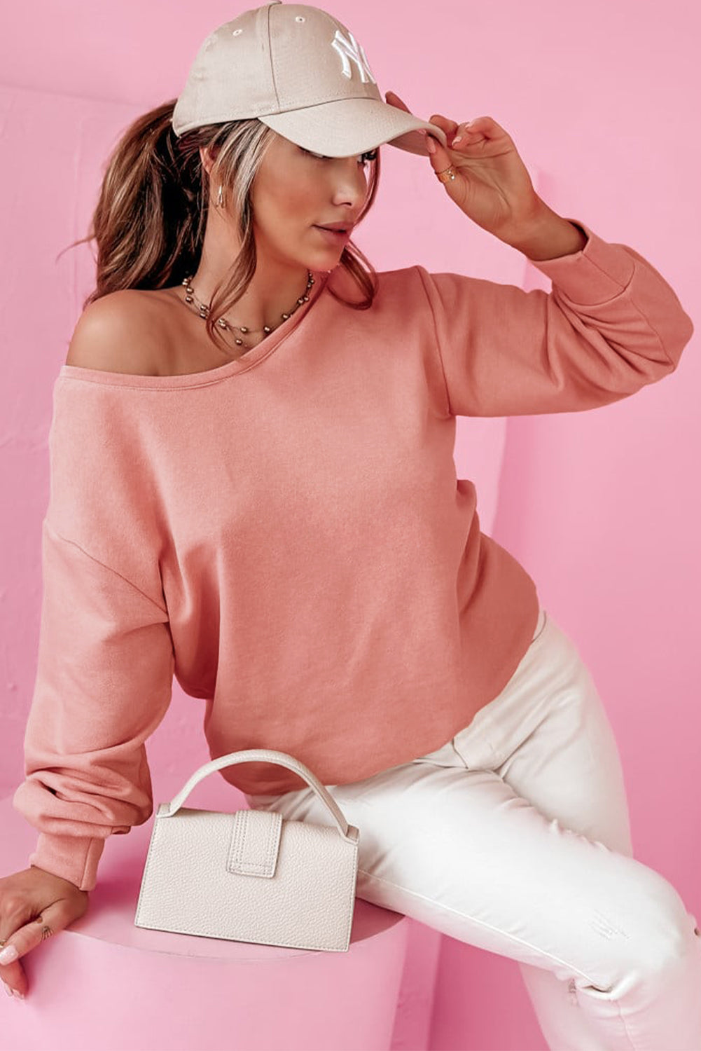 Bowknot Round Neck Sweatshirt