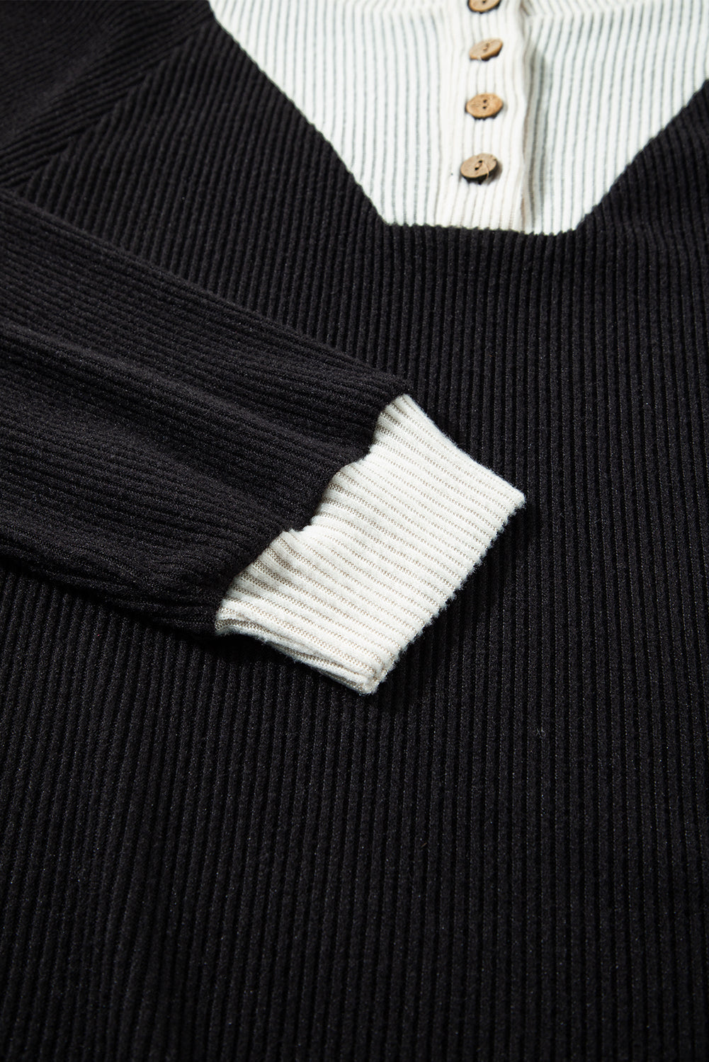 Jet Stream Contrast Ribbed Loose Fit Henley Top