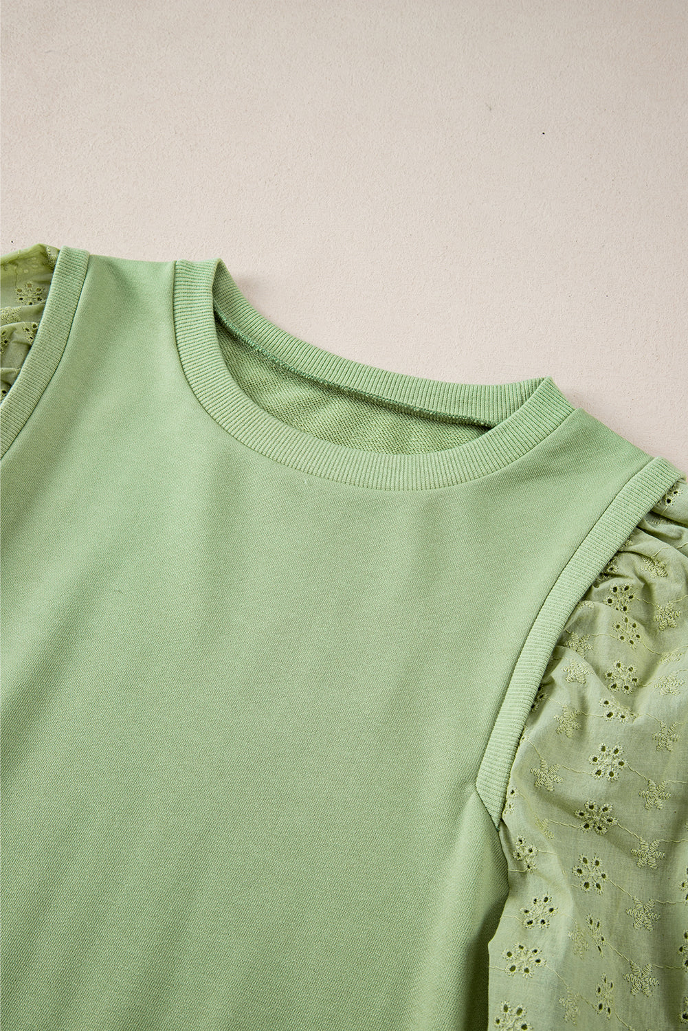 Solid Patchwork Sleeve Round Neck Sweatshirt