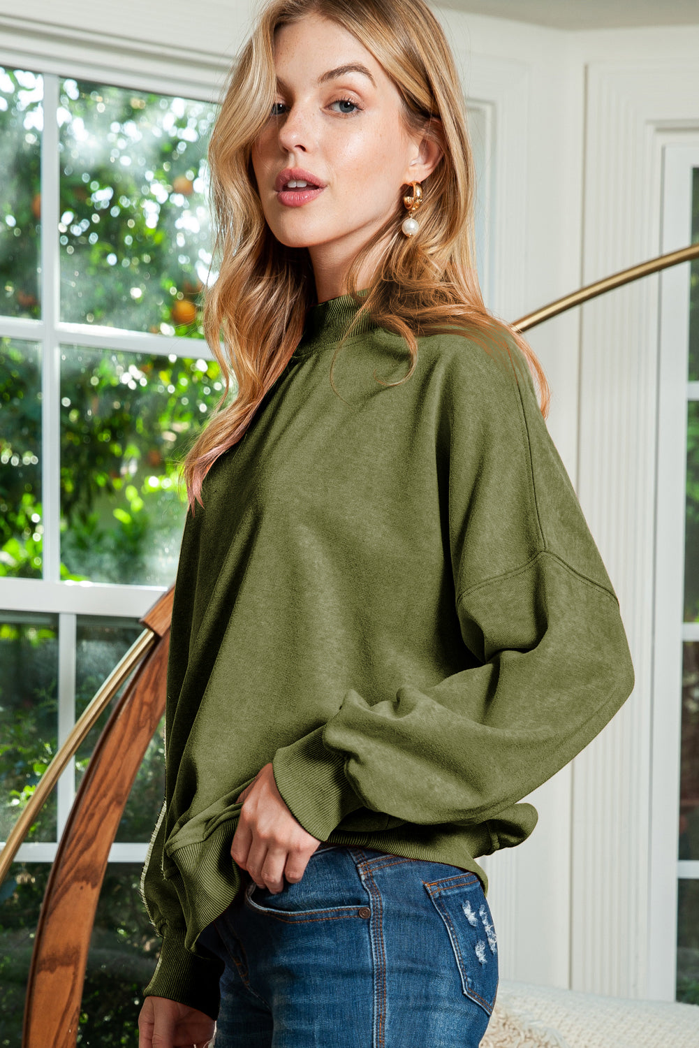 Drop Shoulder Crew Neck Pullover Sweatshirt