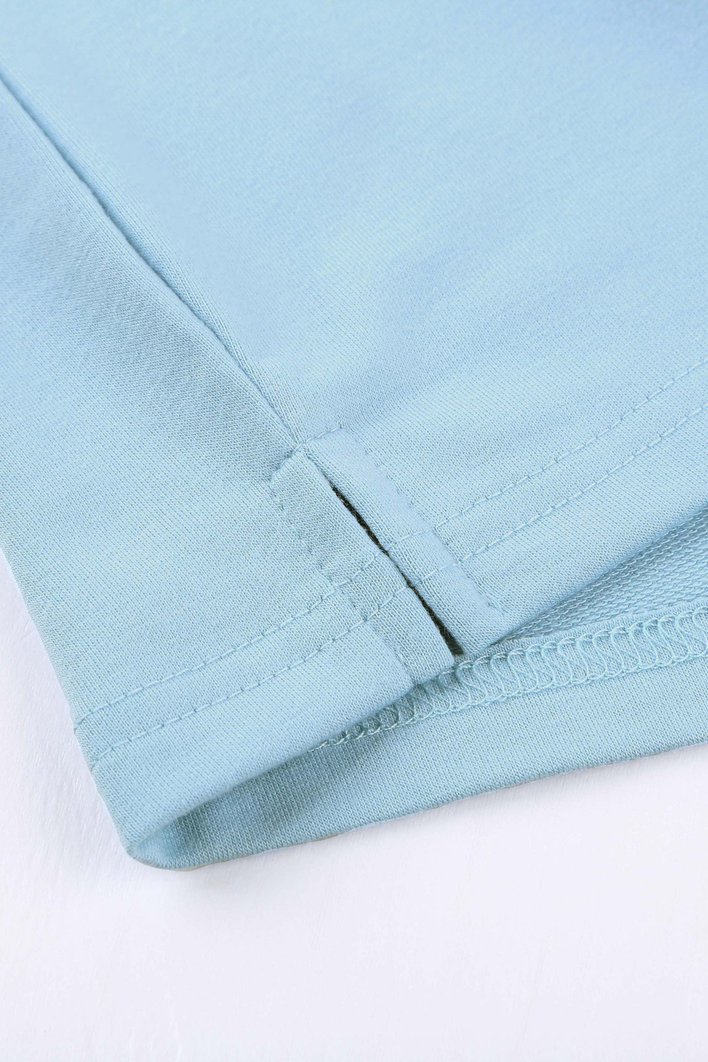 Solid Color Short Sleeve Basic T Shirt with Patch Pocket
