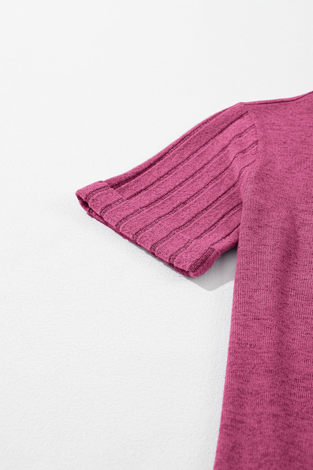 Gray Ribbed Splicing Sleeve Round Neck T-shirt