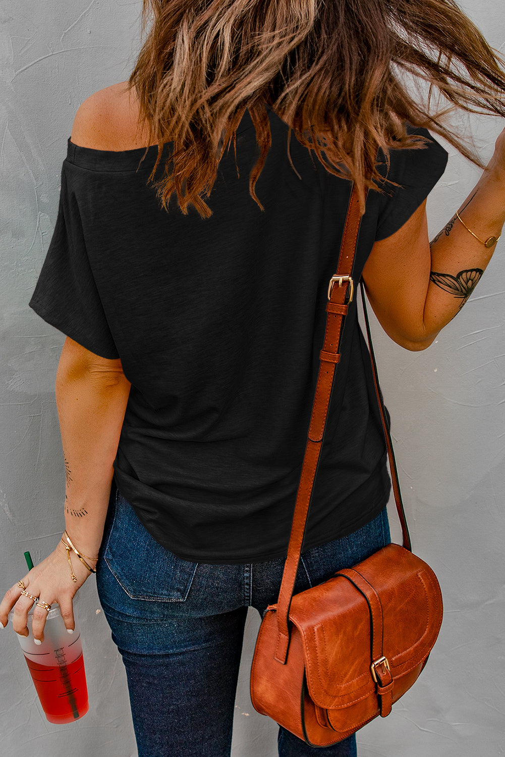 Solid Color Short Sleeve Basic T Shirt with Patch Pocket