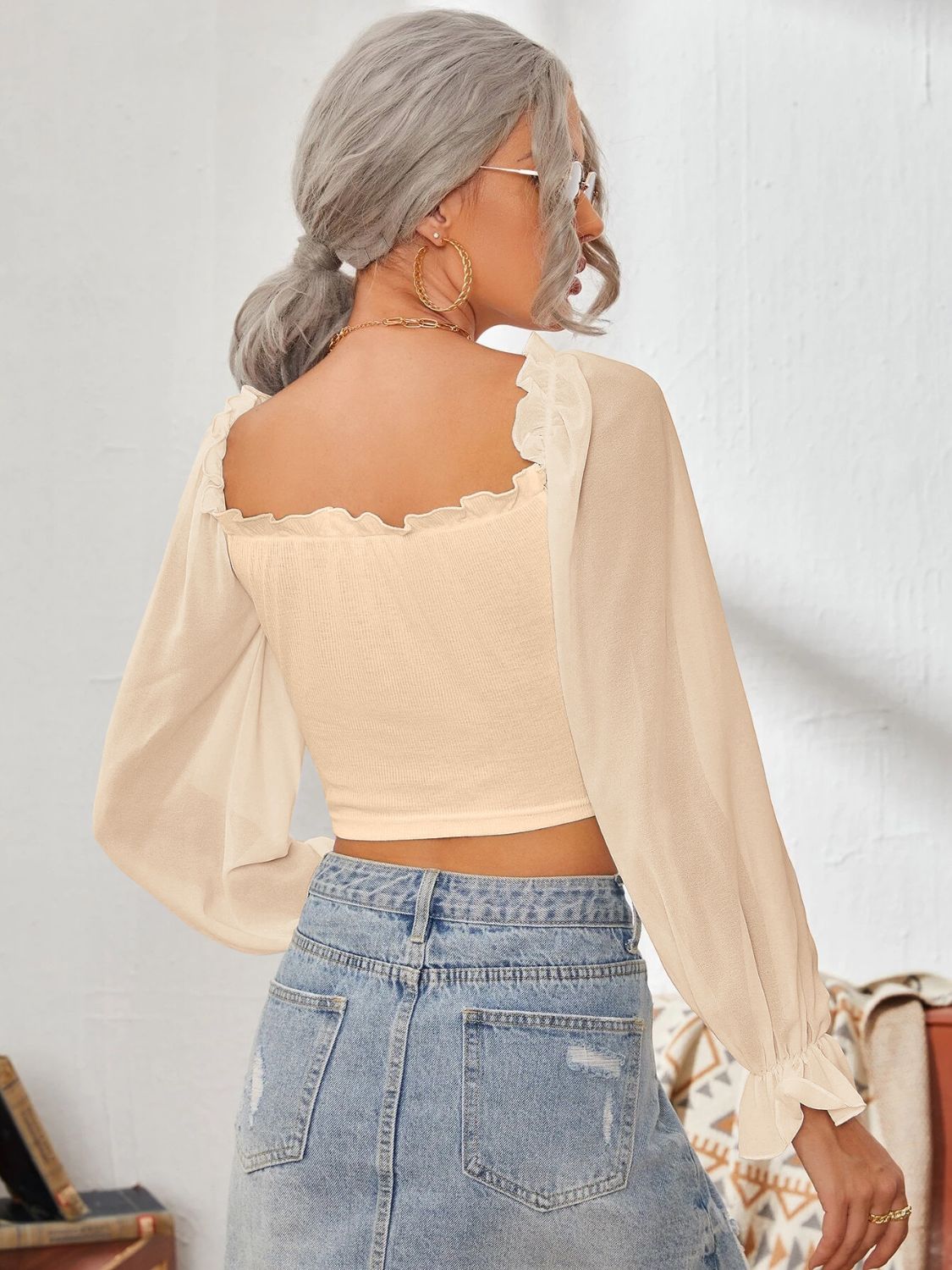 Mesh Sweetheart Neck Flounce Sleeve Top